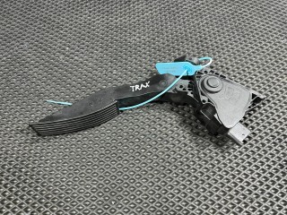 педаль Chevrolet Trax 2 поколение 2024, 1.2 л., LIH, бензин, АКПП, внедорожник 5 дв., передний привод, 42795022