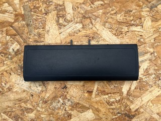 подушка безопасности коленная Audi A8 D4/4H [рестайлинг] 2013, 4.0 л., CEUA, бензин, АКПП, седан, 4H1880842A