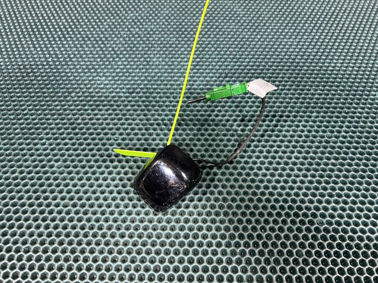 антенна Porsche Macan 1 поколение 2015, 3.0 л., MCT.MA, бензин, АКПП, внедорожник 5 дв., 7PP035507K - фото №1