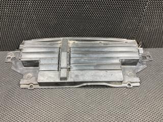 воздуховод (дефлектор) радиатора Land Rover Discovery 5 поколение L462 2020, 2.0 л., 204PT, бензин, АКПП, внедорожник 5 дв., HY328475AB, LR082883