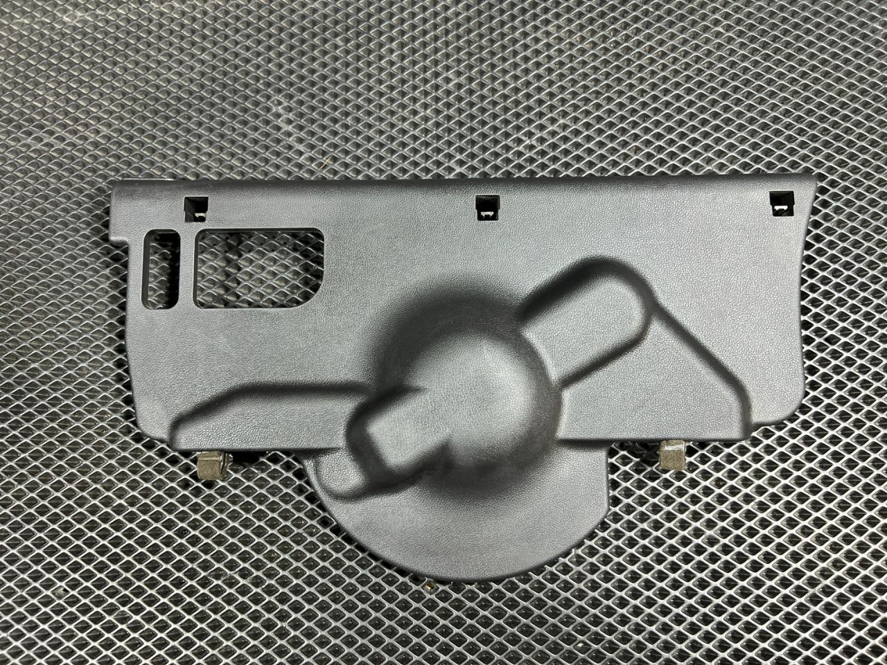 накладка на торпедо (консоль) Kia Sorento 4 поколение 2023, 2.5 л., бензин, АКПП, внедорожник 5 дв., передний привод, 97285-R5000 - фото №1