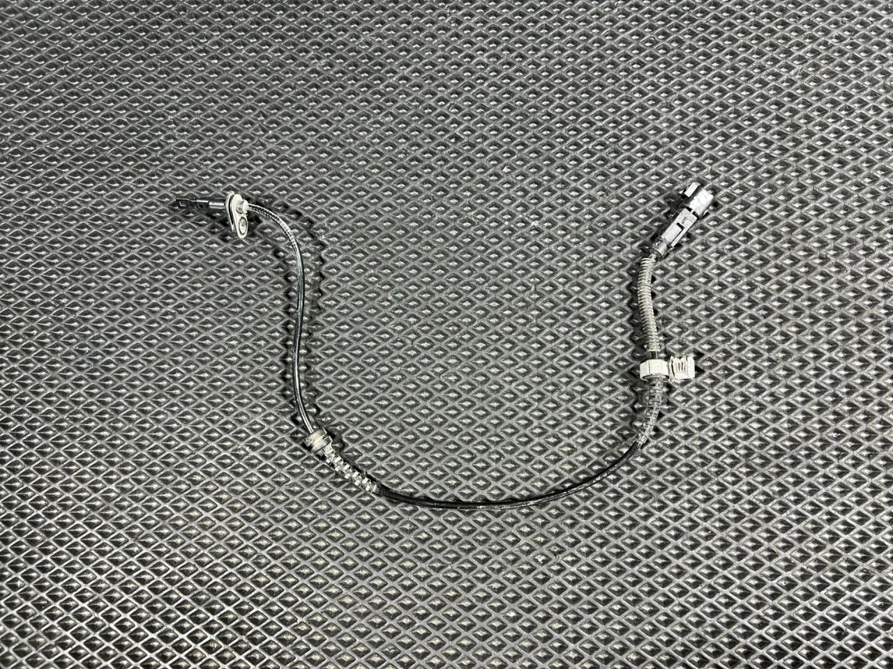 датчик ABS Chevrolet Trax 2 поколение 2024, 1.2 л., бензин, АКПП, внедорожник 5 дв., передний привод, 60007523 - фото №1