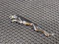 эмблема Jaguar F-Pace 1 поколение X761 2017, 3.0 л., дизель, АКПП, внедорожник 5 дв., HK83404D52BA, T4A15451, T4A7982 - фото №2