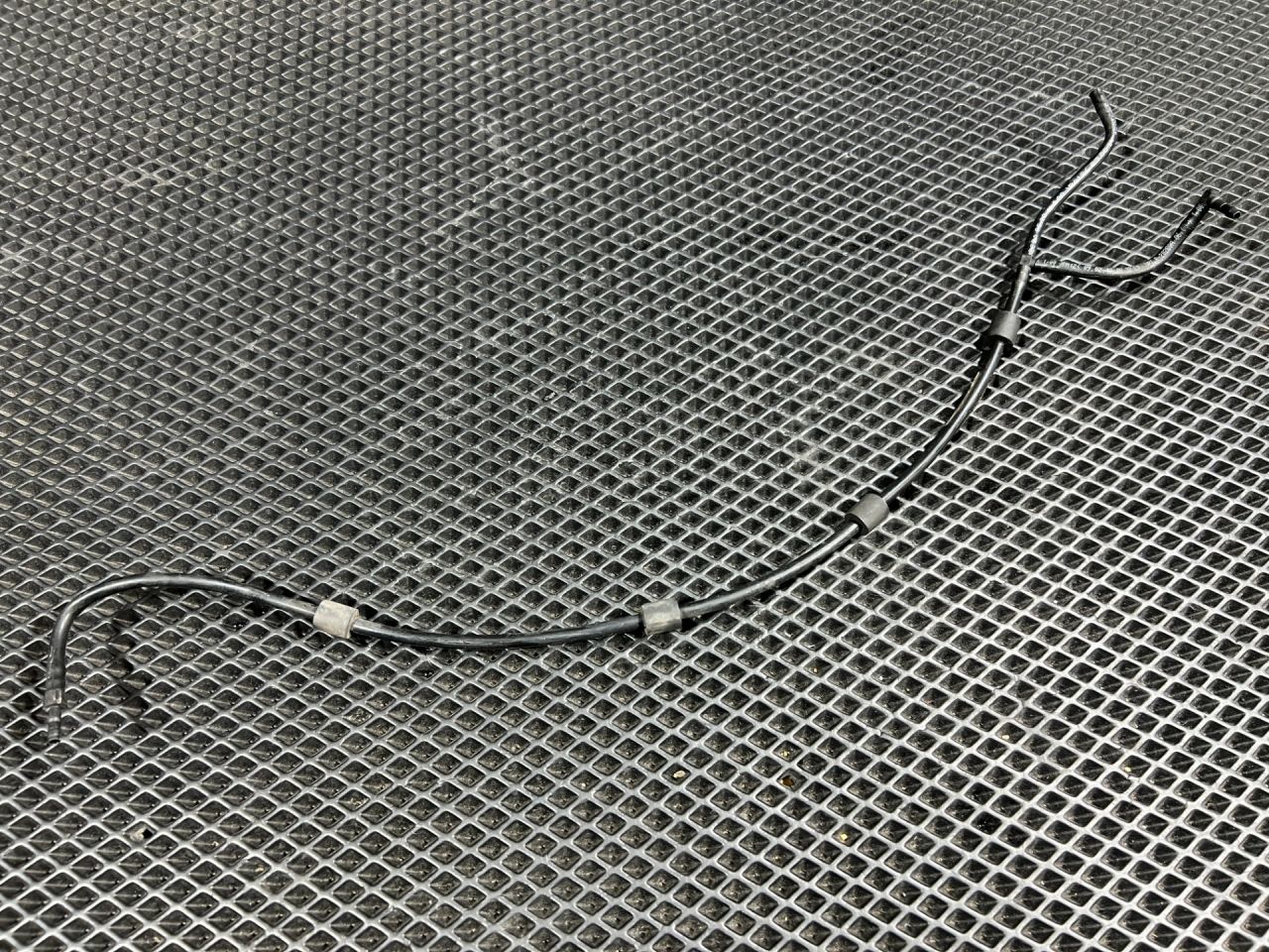 трубка вакуумная BMW 7 серия G11/G12 2017, 3.0 л., B57 D30 A, дизель, АКПП, седан, 6861585, 22316861585 - фото №1