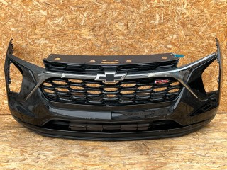 бампер передний Chevrolet Trax 2 поколение 2024, 1.2 л., бензин, АКПП, внедорожник 5 дв., передний привод, 42762133, 42867486, 42780278, 42769274, 42887633, 42863285, 42887630