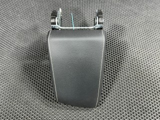 подлокотник Volkswagen Taos 1 поколение 2023, 1.5 л., DNKA, бензин, АКПП, внедорожник 5 дв., передний привод, 2GJ864207, 2GJ864207CSY