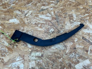 уплотнитель подкапотного пространства Land Rover Range Rover Sport 2 поколение L494 2017, 3.0 л., дизель, АКПП, внедорожник 5 дв., DK628C390AC, LR098769