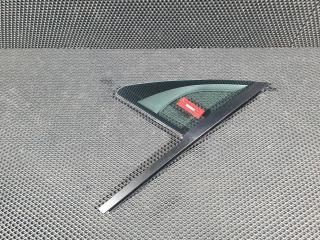 форточка передняя левая Porsche Macan 1 поколение 2015, 3.0 л., MCT.MA, бензин, АКПП, внедорожник 5 дв., 95B845113