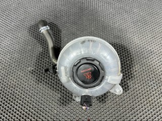 бачок расширительный Volkswagen Taos 1 поколение 2023, 1.5 л., DNKA, бензин, АКПП, внедорожник 5 дв., передний привод, 5QM121109, 5QM121407E