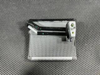 испаритель кондиционера Chevrolet Trax 2 поколение 2024, 1.2 л., бензин, АКПП, внедорожник 5 дв., передний привод, 13395790, 453000169