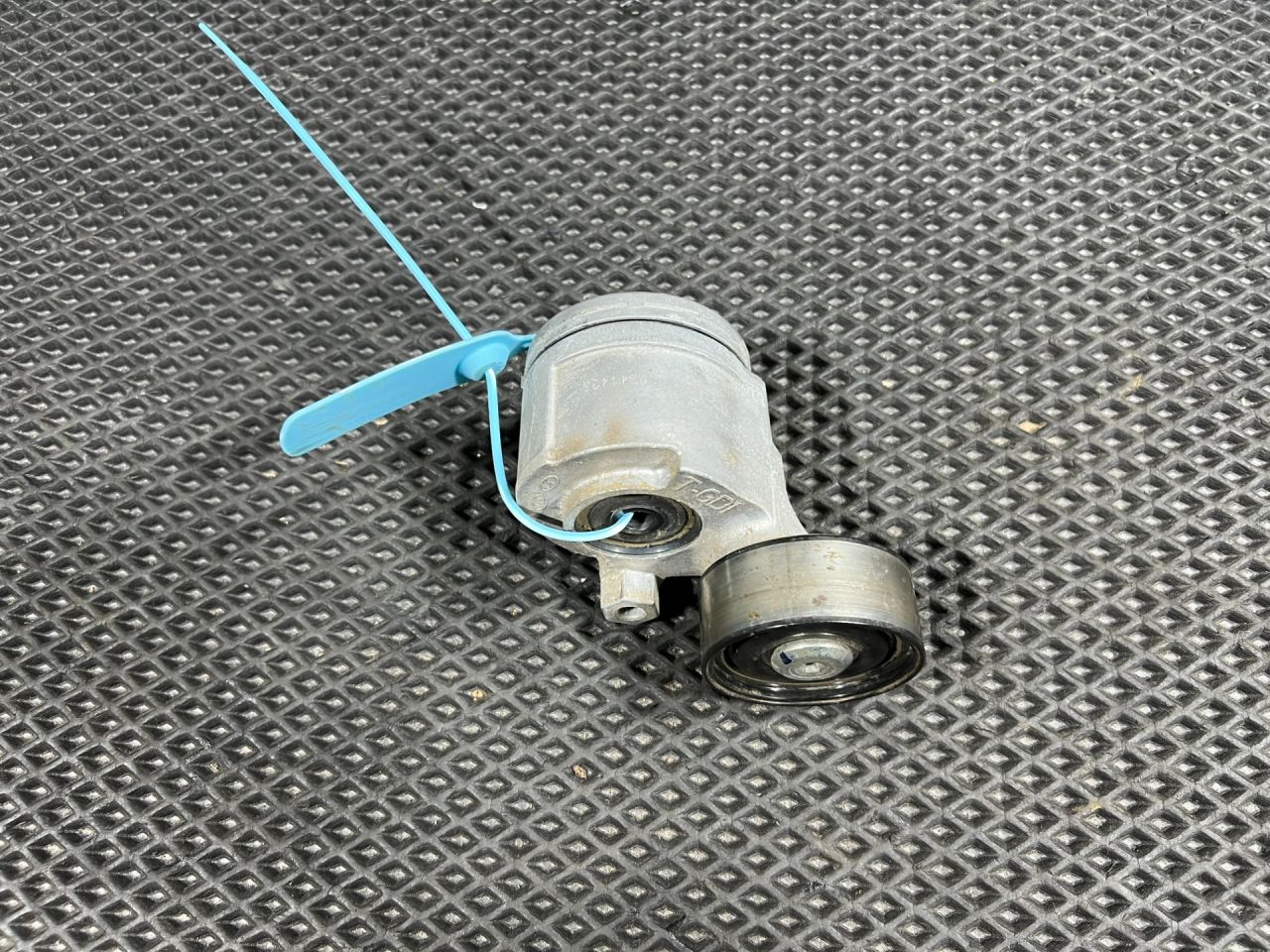 механизм натяжения ремня, цепи Kia Sorento 4 поколение 2023, 2.0 л., G4KA, бензин, АКПП, внедорожник 5 дв., передний привод, 252802S502 - фото №1