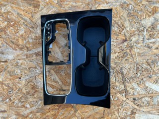 подстаканник Hyundai Tucson 4 поколение 2024, 2.5 л., G4KN, бензин, АКПП, внедорожник 5 дв., 84671-CW000, 84605-CW020UAY, 84651-CW000, 84656-CW000, 84657-CW003