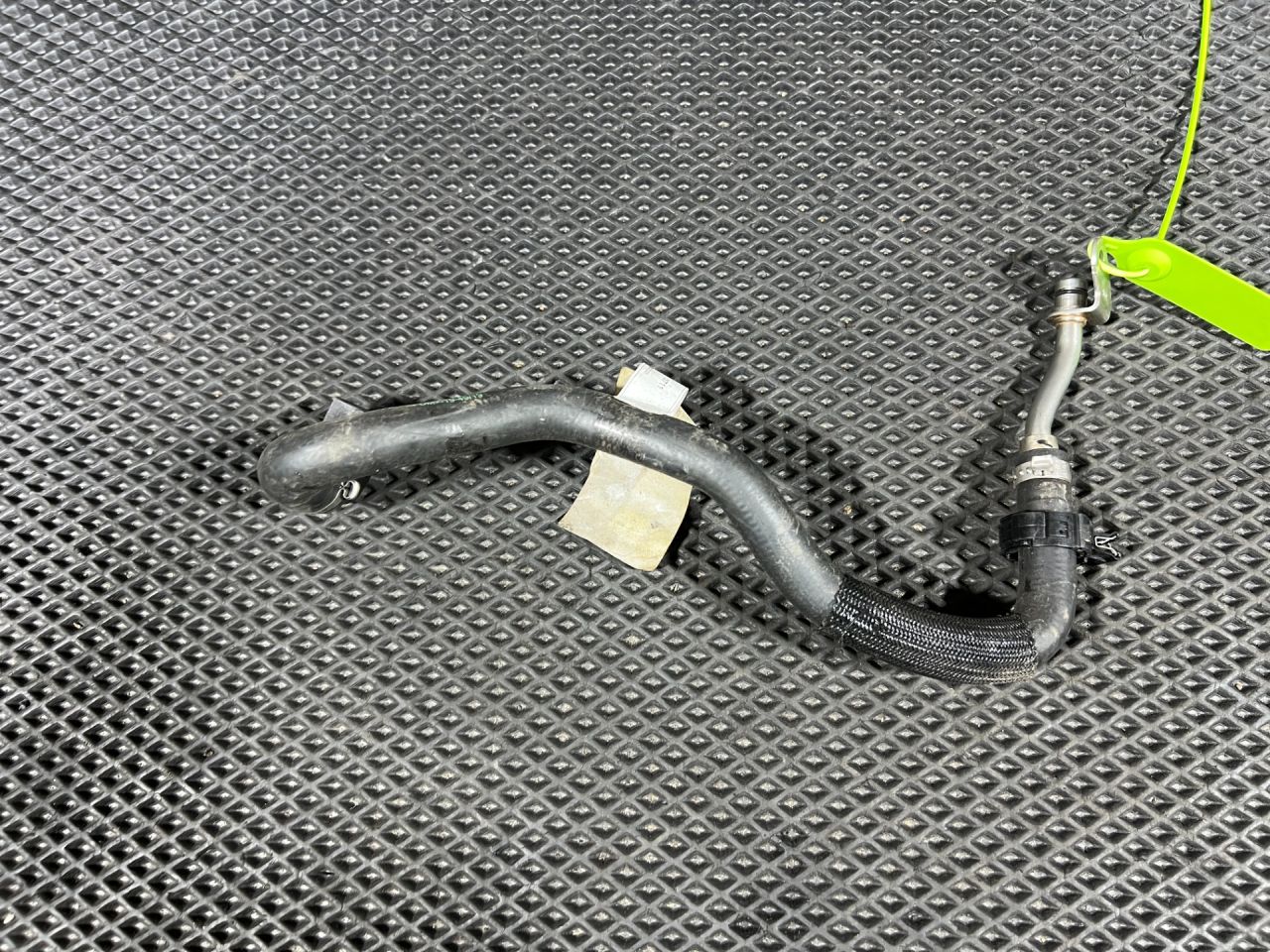 патрубок (трубопровод, шланг) BMW 7 серия G11/G12 2017, 4.4 л., бензин, АКПП, седан, 11539896892 - фото №1