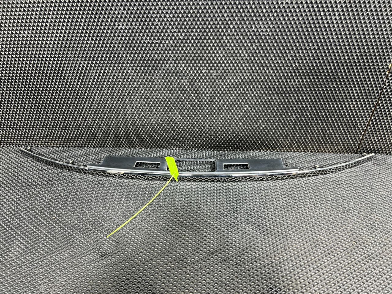 накладка двери (крышки) багажника Jaguar XF X260 260 2018, 3.0 л., AJ 126, бензин, АКПП, седан, GX6340406AD, T2H18664, GX6340406BB, GX6340406AB - фото №1