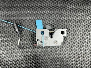 замок капота Volkswagen Taos 1 поколение 2023, 1.5 л., DNKA, бензин, АКПП, внедорожник 5 дв., передний привод, 2GJ823509