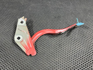 петля капота правая Buick Encore GX 1 поколение [рестайлинг] 2024, 1.3 л., бензин, АКПП, внедорожник 5 дв., 42756088