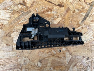 скелет ручки двери задней правой Audi A8 D4/4H [рестайлинг] 2013, 4.0 л., CEUA, бензин, АКПП, седан, 4H0839886