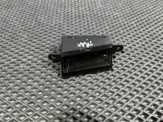 проектор Chevrolet Trax 2 поколение 2024, 1.2 л., бензин, АКПП, внедорожник 5 дв., передний привод, 84856592, 84761657