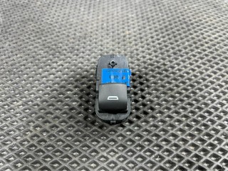 кнопка стеклоподъемника двери Chevrolet Trax 2 поколение 2023, 1.2 л., бензин, АКПП, внедорожник 5 дв., 84513466, 23308157, 84139701