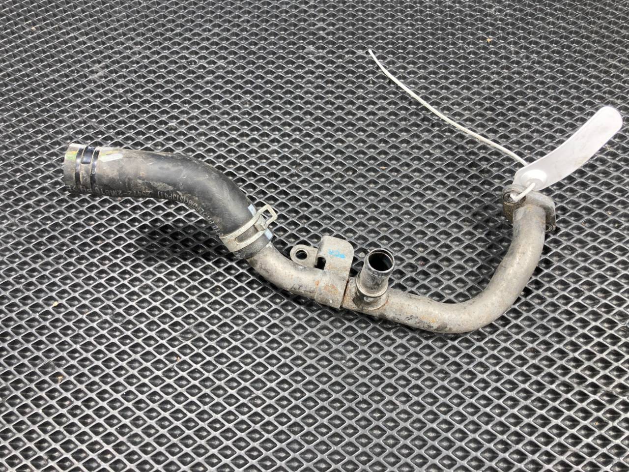 патрубок (трубопровод, шланг) Kia K5 3 поколение 2020, 1.6 л., G4FP, бензин, АКПП, 25472-2M810 - фото №1