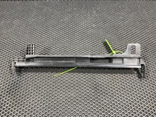 кронштейн радиатора Mercedes-Benz SLK-Класс R172 2014, 1.8 л., бензин, АКПП, 047790-2904