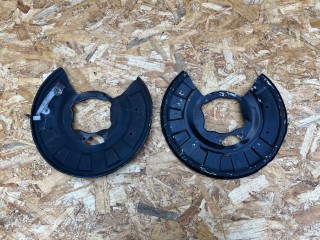 защитный кожух тормозного механизма Mercedes-Benz SL-Класс R231 [рестайлинг] 2016, 4.0 л., M 278.910, бензин, A2314230220, A2314230120