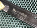 стеклоподъемник передний правый Land Rover Discovery 5 поколение L462 2017, 3.0 л., бензин, АКПП, внедорожник 5 дв., HY3223200AA, LR083210, LR153953 - фото №8