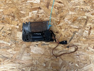 компрессор пневмоподвески Audi A8 D4/4H [рестайлинг] 2013, 4.0 л., CEUA, бензин, АКПП, седан, 4H0616005C