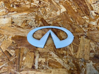 эмблема Infiniti G 4 поколение [рестайлинг] 2012, 3.7 л., бензин, АКПП, седан, 84890JK600