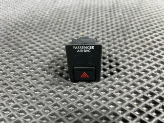 кнопка аварийной сигнализации Volkswagen Taos 1 поколение 2023, 1.5 л., DNKA, бензин, АКПП, внедорожник 5 дв., передний привод, 2GJ919225