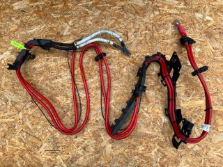 провод высоковольтный BMW 7 серия G11/G12 2018, 4.4 л., N63 B44 B, бензин, АКПП, седан, 9381584, 61139325403