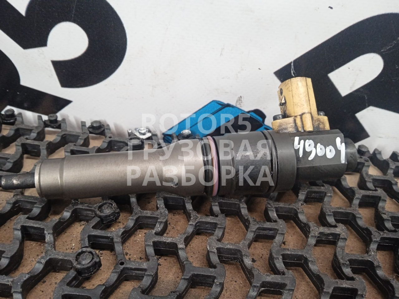 форсунка DAF XF 105 1 поколение 2011, 12.9 л., MX 340, дизель, 1846419 - фото №1