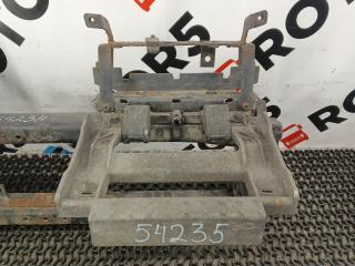 подножка переднего бампера DAF XF 105 1 поколение 2013, 12.9 л., АКПП, 1689404