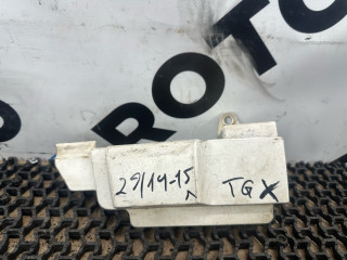 накладка петли двери левая MAN TGX 1 поколение 2011, 10.5 л., D 2066 LF 40, дизель, МКПП, 81624100179