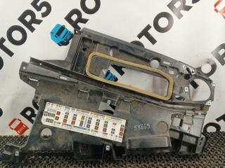 пластик Volvo FH 4 2017, 82271583