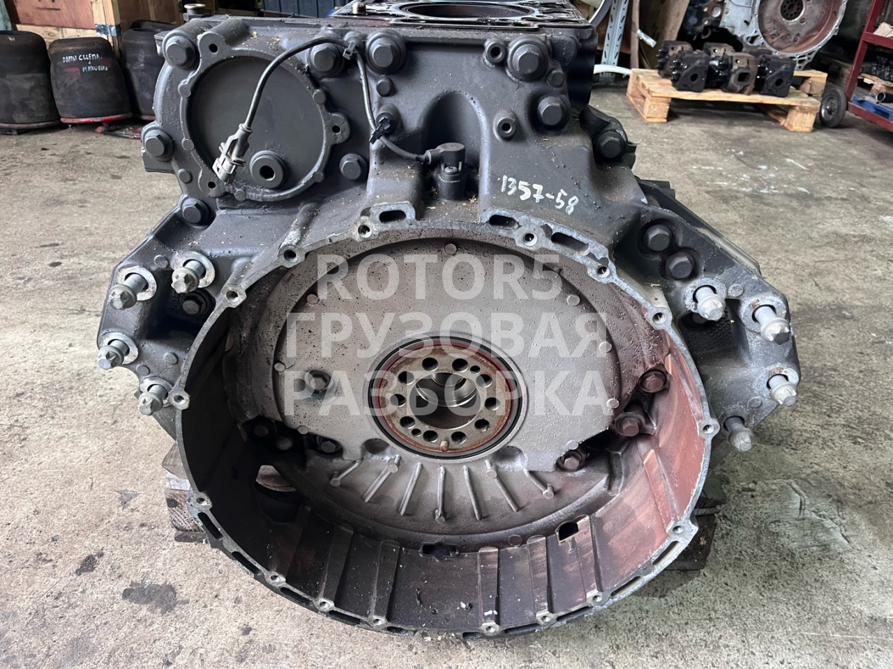 двигатель DAF XF 106 1 поколение 2018, 10.8 л., MX-11 330, дизель - фото №1