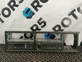 кнопка (выключатель) Volvo FH 4 2017, 10R0410329