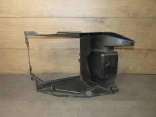 воздуховод интеркулера Land Rover Range Rover 4 поколение 2016, 3.0 л., дизель, CPLA-7H460-AC