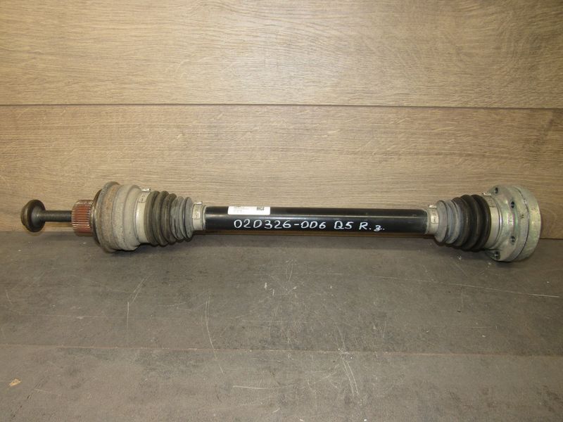 полуось задняя (приводной вал, ШРУС) Audi Q5 FY 2019, 80A501204C - фото №1