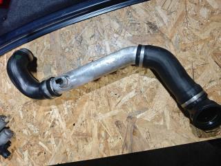 патрубок интеркулера BMW X3 E83 2005, 2.0 л., дизель, 6МКПП, черный, внедорожник 5 дв., полный привод