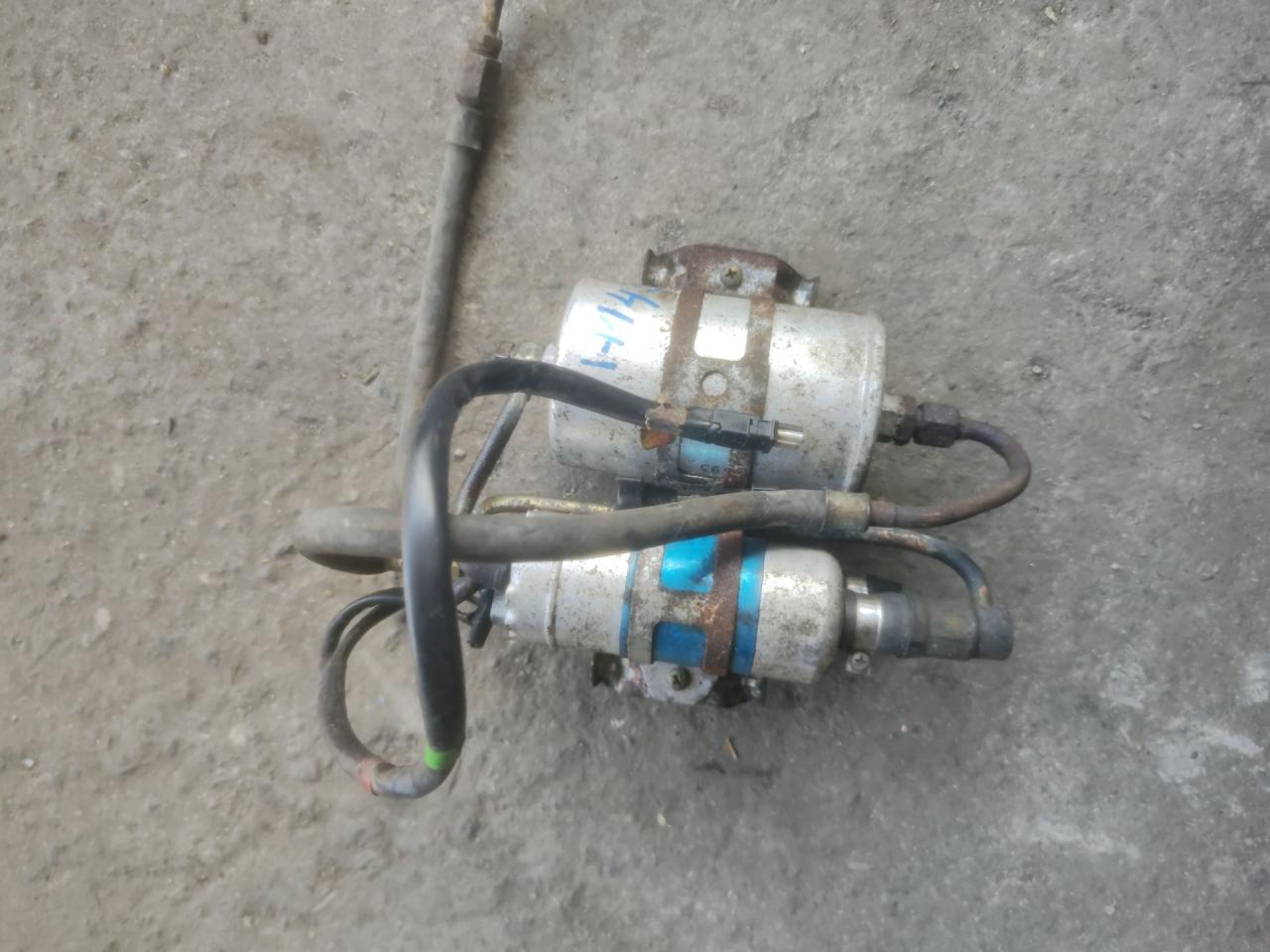 топливный насос (магистральный) Mercedes-Benz S-Класс W140/C140 W140 1993, 3.2 л., бензин, АКПП, темно серый, седан, задний привод, правый руль - фото №1