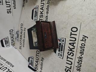 бардачок между сиденьями BMW 7 серия E38 [рестайлинг] E38 2000, 2.8 л., бензин, АКПП, зелёный, седан, правый руль