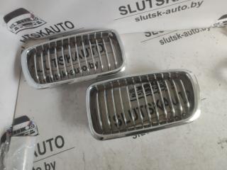 решетка капота BMW 7 серия E38 [рестайлинг] E38 2001, 2.8 л., бензин, АКПП, фиолетовый, седан, задний привод, правый руль