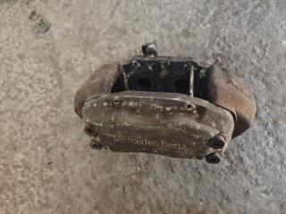 суппорт передний правый Mercedes-Benz S-Класс W220 [рестайлинг] 2004, 3.2 л., CDi, дизель