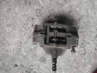 суппорт задний левый Mercedes-Benz C-Класс W202/S202 [рестайлинг] W202 1999, 2.2 л., дизель, АКПП, серебристый металлик, седан