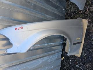 крыло переднее левое BMW 3 серия E46 2000, 2.0 л., дизель, 5МКПП, серебристый металлик, седан, задний привод