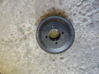 шкив помпы BMW 7 серия E65/E66/E67 [рестайлинг] E65 2006, 4.8 л., бензин, АКПП, светло синий, седан, задний привод, правый руль