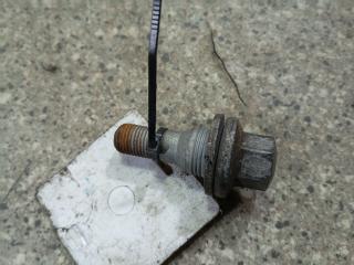 болт колесный Peugeot 5008 1 поколение [рестайлинг] (2013 - 2016), 2.0 л., дизель