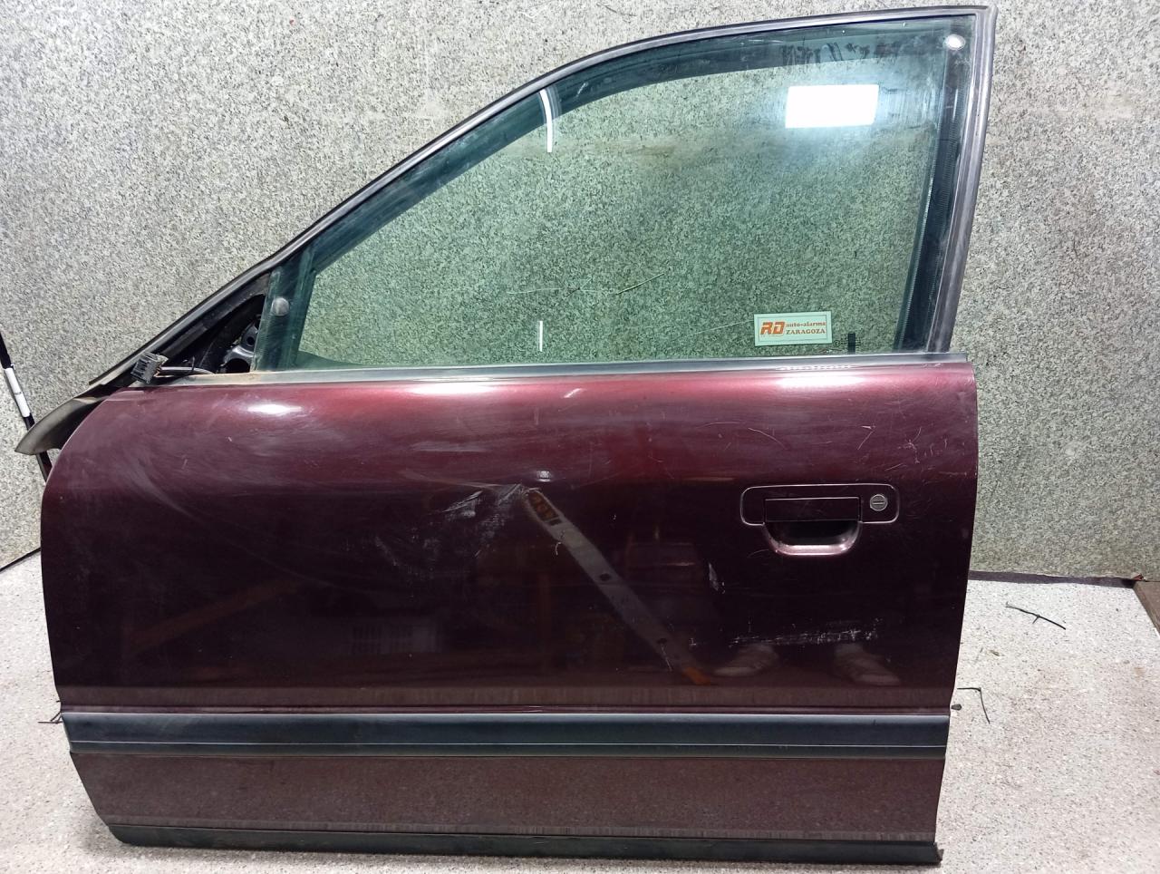 дверь передняя левая Audi 100 4A/C4 (1990 - 1994) - фото №1