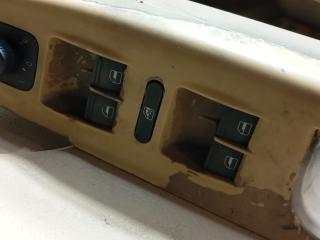 блок управления стеклоподъемниками Volkswagen Passat B6 (2005 - 2010)